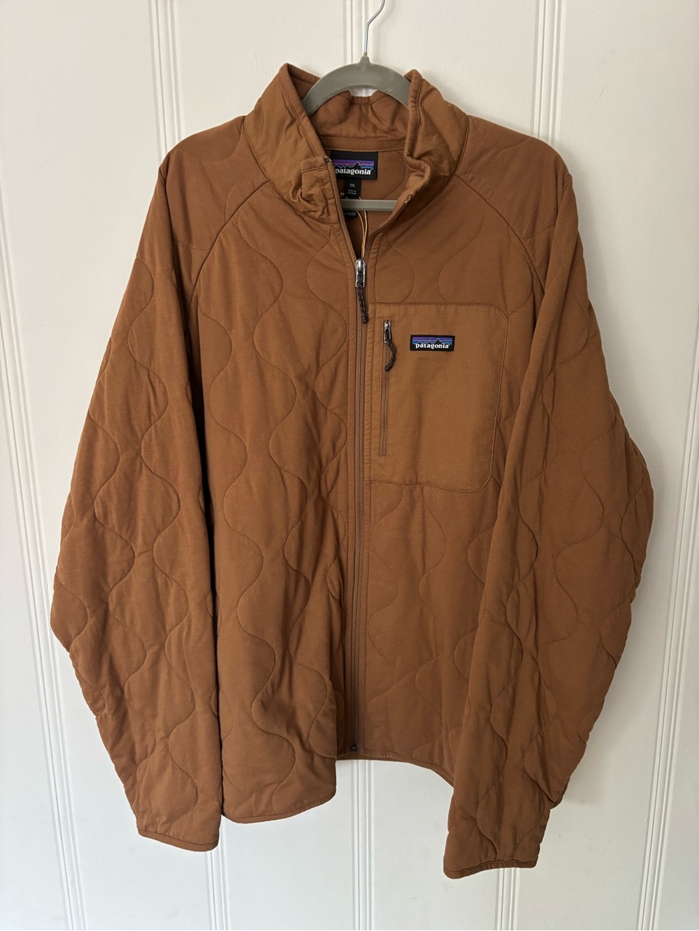 Patagonia Men's "Daily Quilted Jacket" in "Deer Brown"